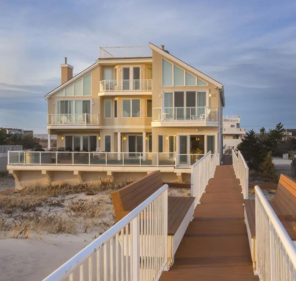 8 Bedroom Oceanfront Home